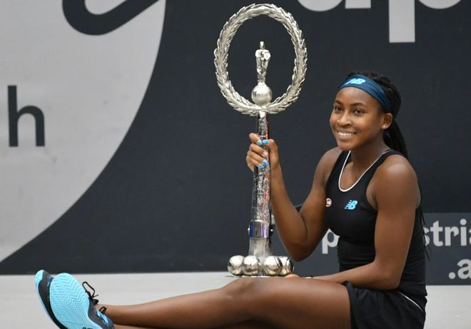 代足球的 代足球的