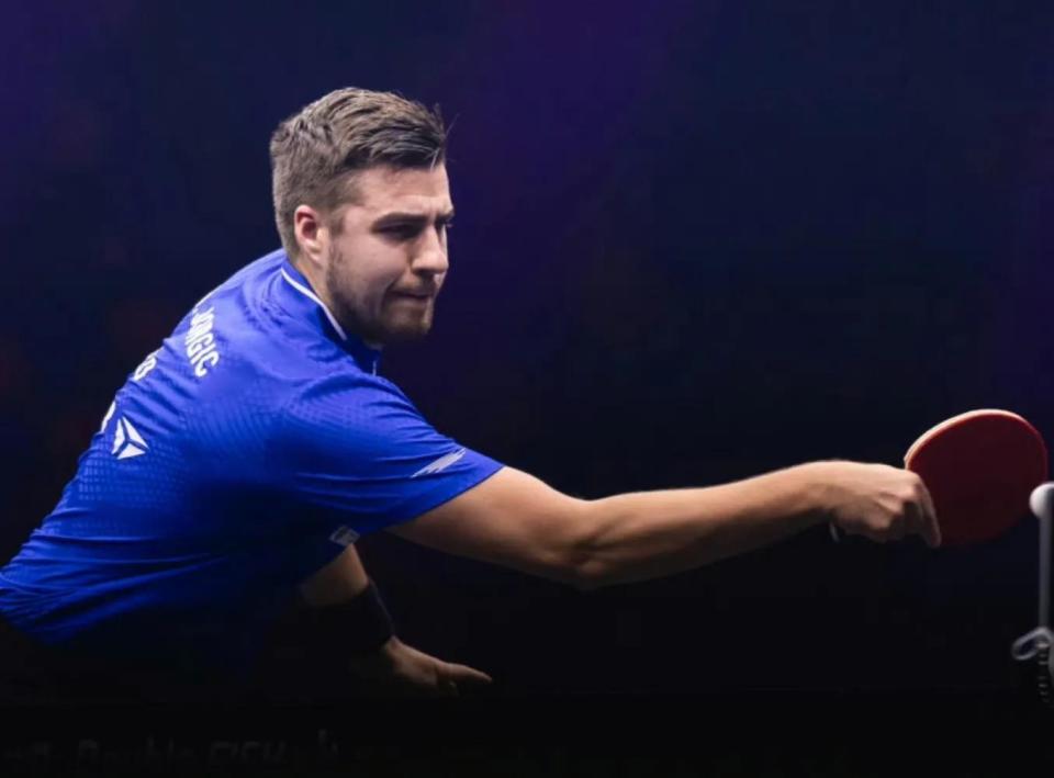 而且在传球 而且在传球