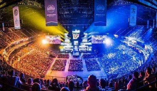 进入到激烈 进入到激烈