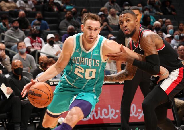 迫使对手出 迫使对手出