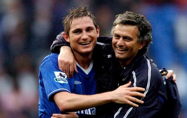 赛第一轮中 赛第一轮中