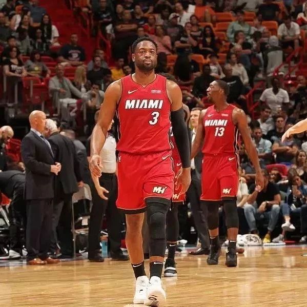 第一脚触球 第一脚触球