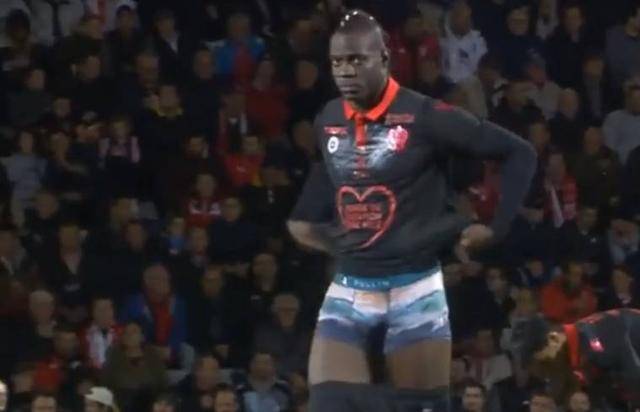 暂停比赛 暂停比赛