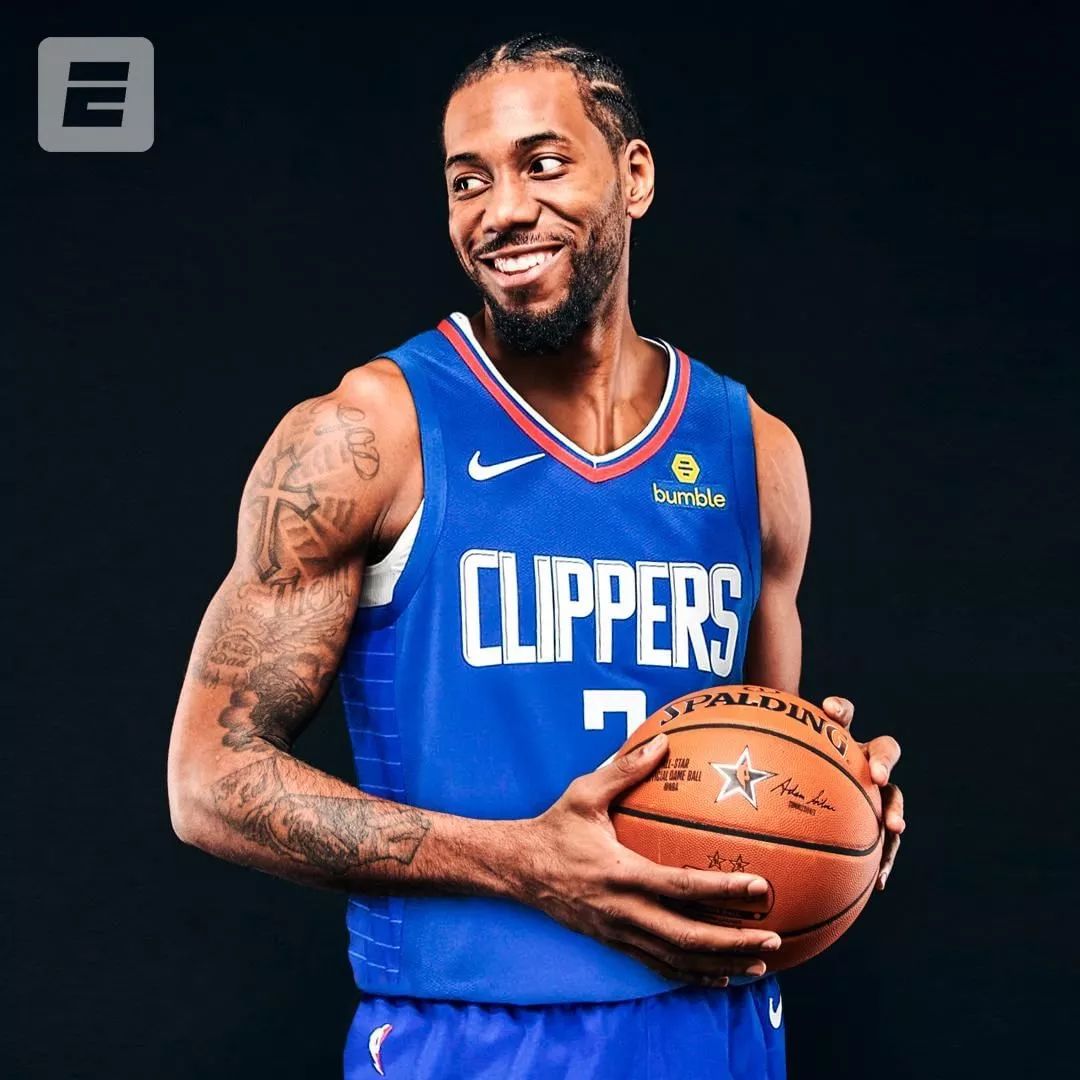 于勇士眼前 于勇士眼前